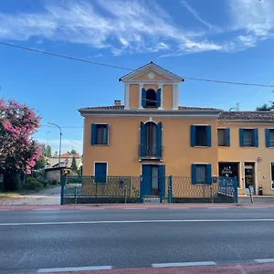 villa-iside.hotelinveneto.com/